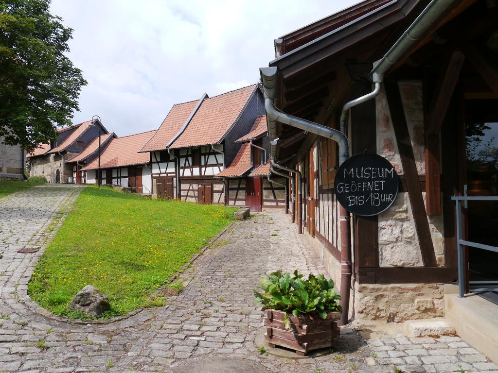 Cafe Im Hof- Bed & Breakfast Streufdorf Exterior photo