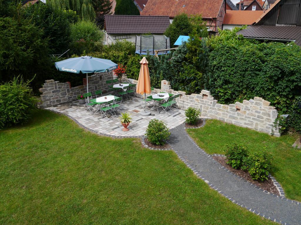 Cafe Im Hof- Bed & Breakfast Streufdorf Exterior photo