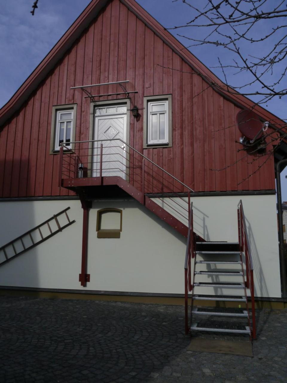 Cafe Im Hof- Bed & Breakfast Streufdorf Exterior photo